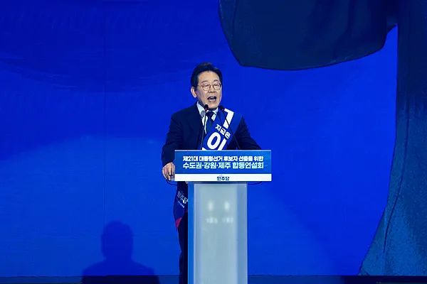 景盛配资 李在明，当选韩国总统候选人